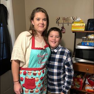 Meet your Posher, April